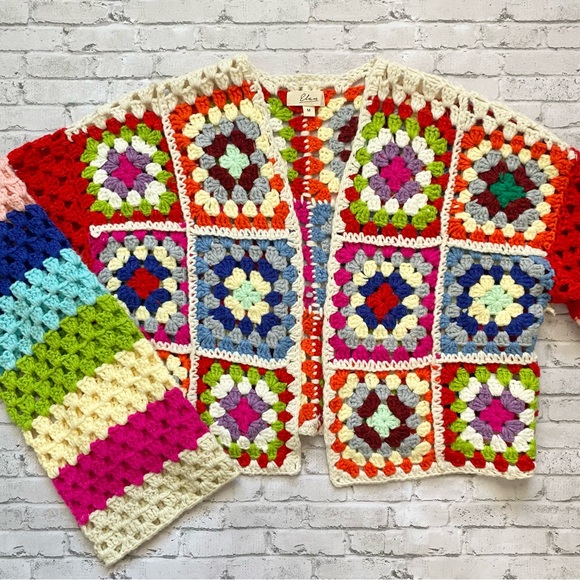 Elan Granny Square Multicolor Crochet Cardigan - Picture 3 of 10